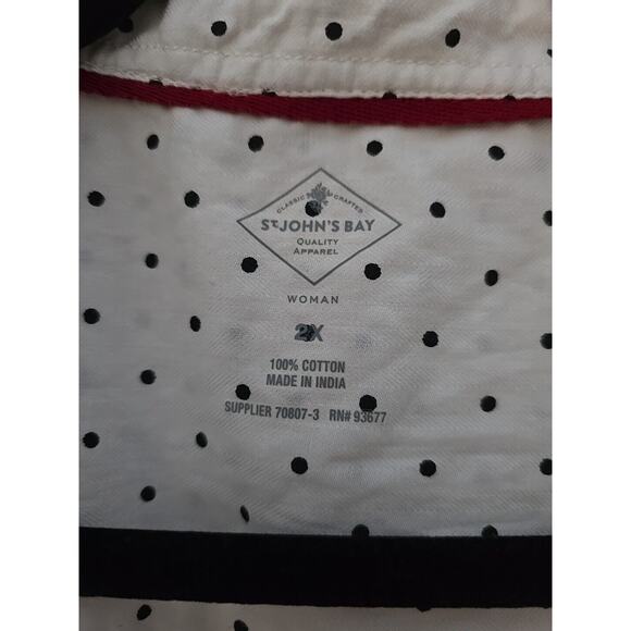 St. John's Bay White Polka Dot Pocket Long Sleeve Button Down Shirt Womans Sz 2X - Picture 3 of 3